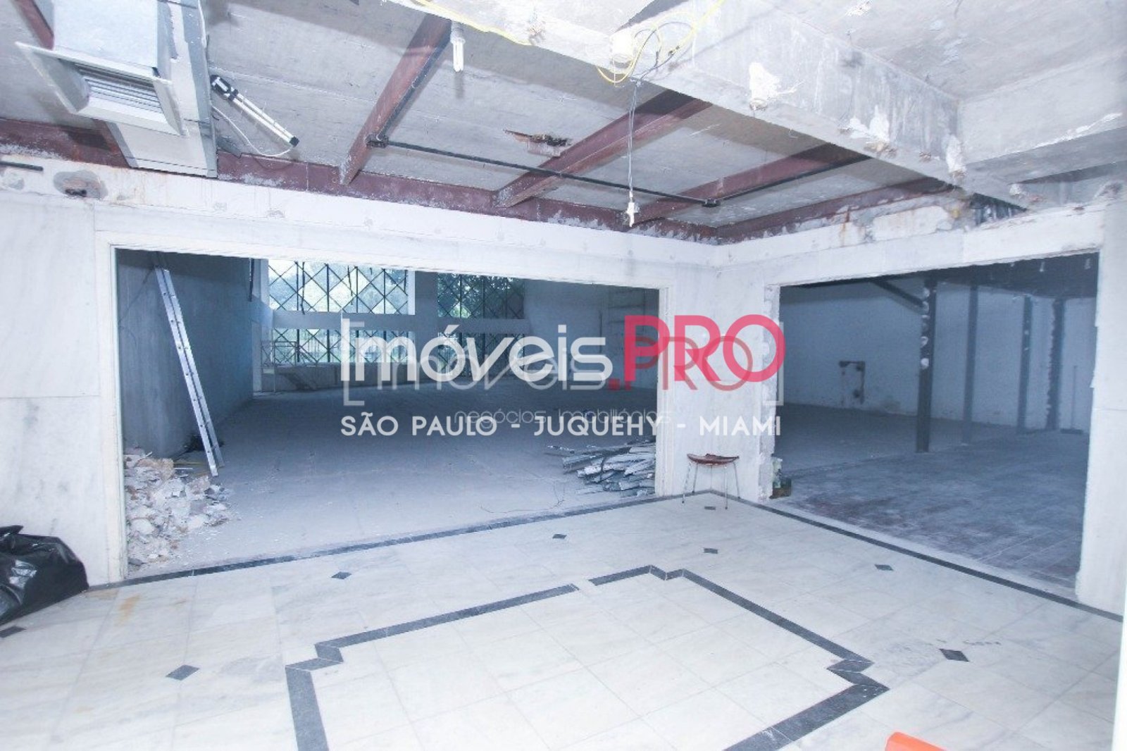 Foto :: https://assets.imoveispro.com.br/thumb/IP1014/comercial-aluguel-cerqueira-cesar_IP1014_17_1920x1080.jpg?