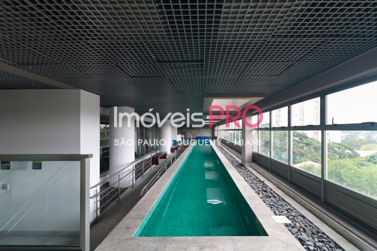 Foto :: https://assets.imoveispro.com.br/thumb/IP11127/cobertura-venda-campo-belo_IP11127_59_1920x1080.jpg?