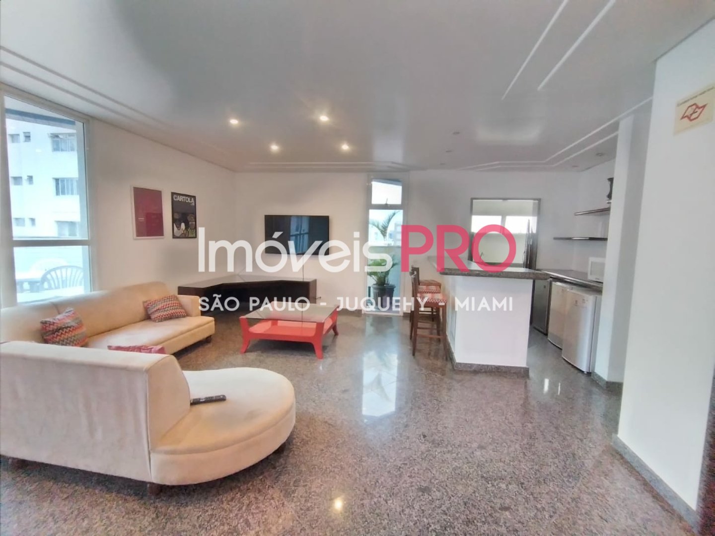Foto :: https://assets.imoveispro.com.br/thumb/IP11261/apartamento-aluguel-moema_IP11261_29_1920x1080.jpg?