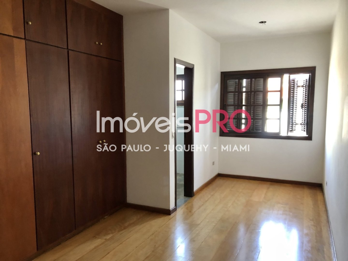 Foto :: https://assets.imoveispro.com.br/thumb/IP11444/condominio-aluguel-planalto-paulista_IP11444_11_1920x1080.jpg?