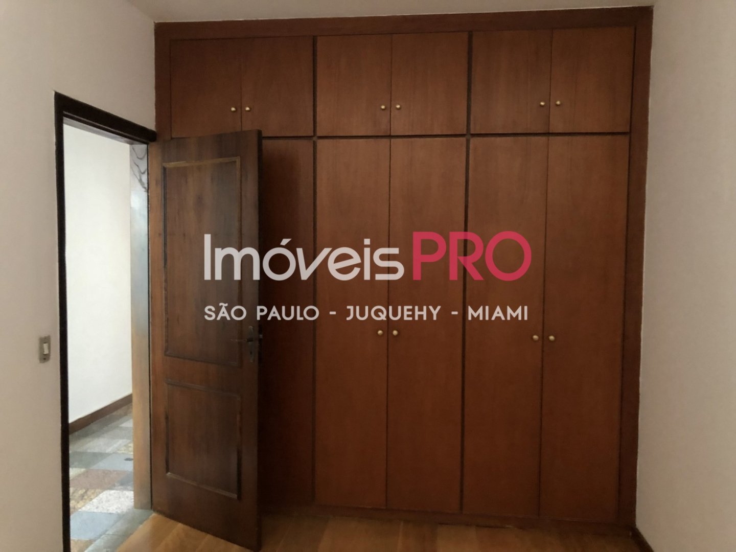 Foto :: https://assets.imoveispro.com.br/thumb/IP11444/condominio-aluguel-planalto-paulista_IP11444_17_1920x1080.jpg?