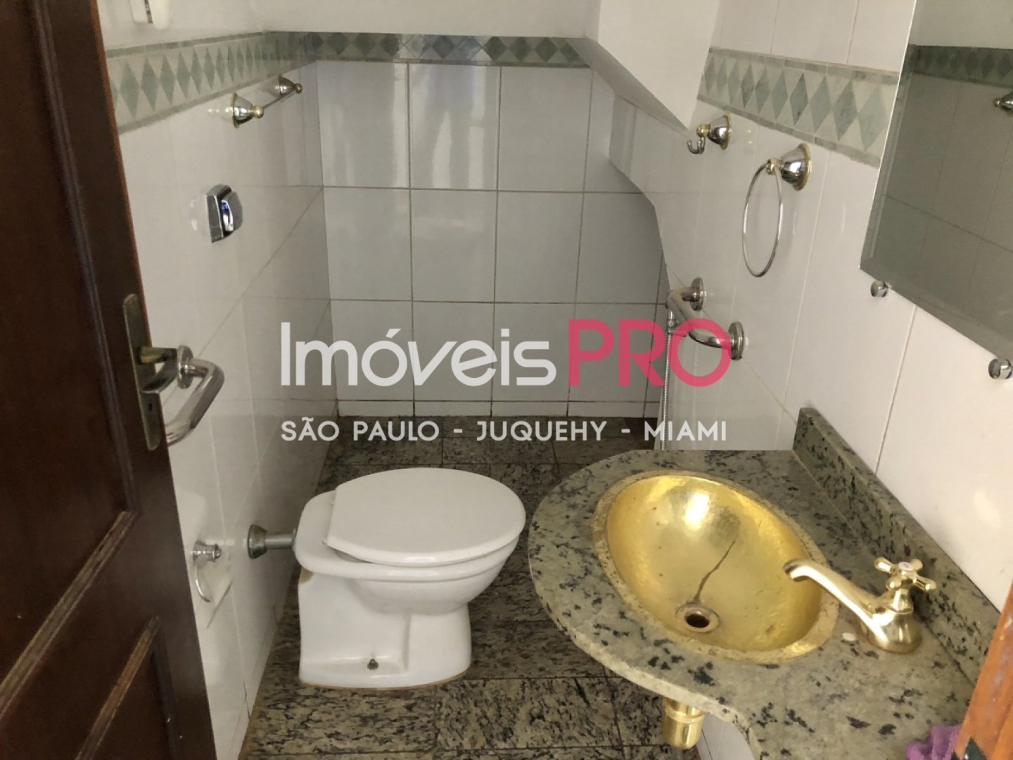 Foto :: IP11444