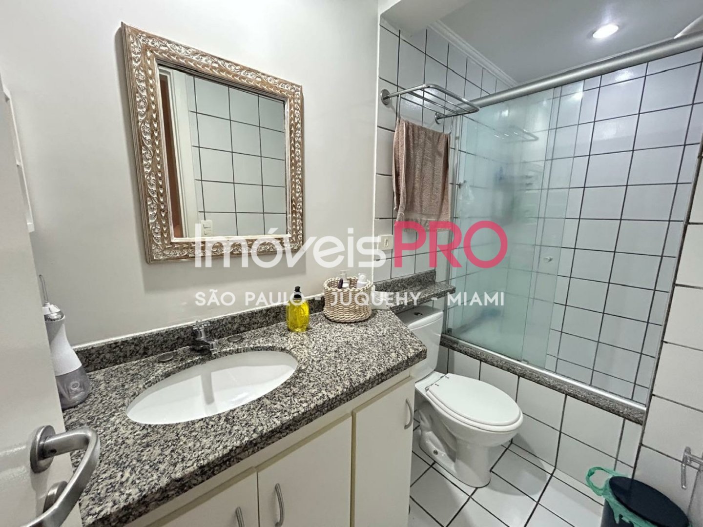 Foto :: https://assets.imoveispro.com.br/thumb/IP11738/apartamento-venda-moema-passaros_IP11738_11_1920x1080.jpg?