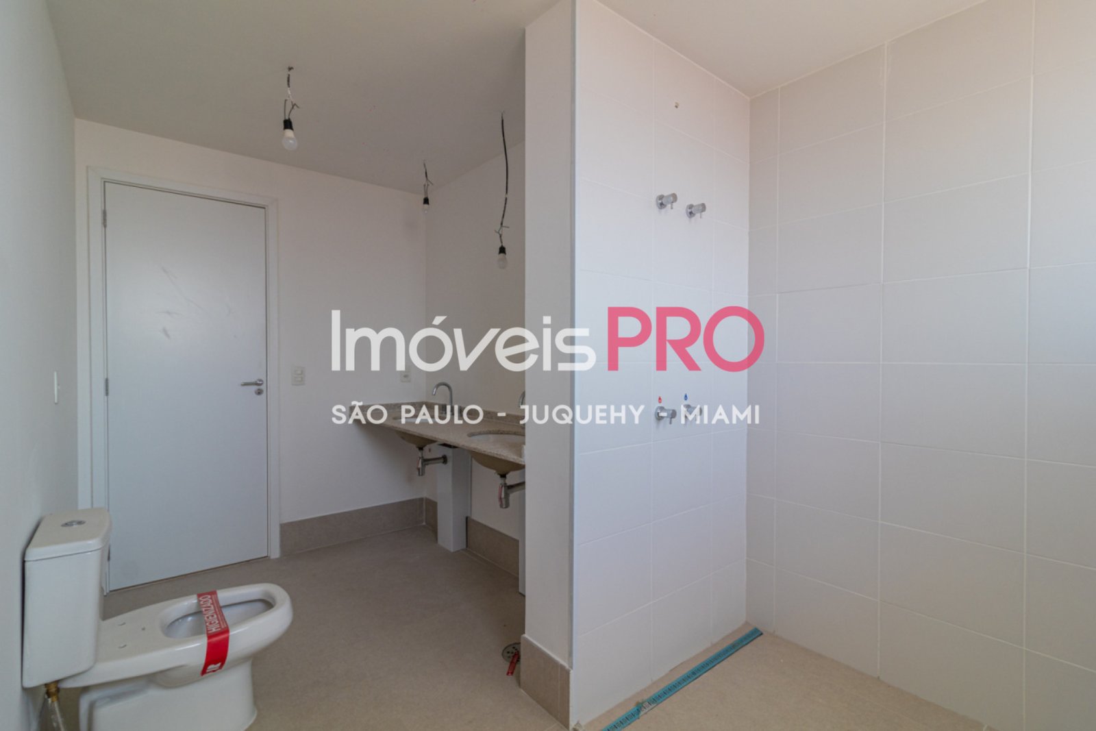 Foto :: https://assets.imoveispro.com.br/thumb/IP12450/apartamento-venda-pinheiros_IP12450_23_1920x1080.jpg?