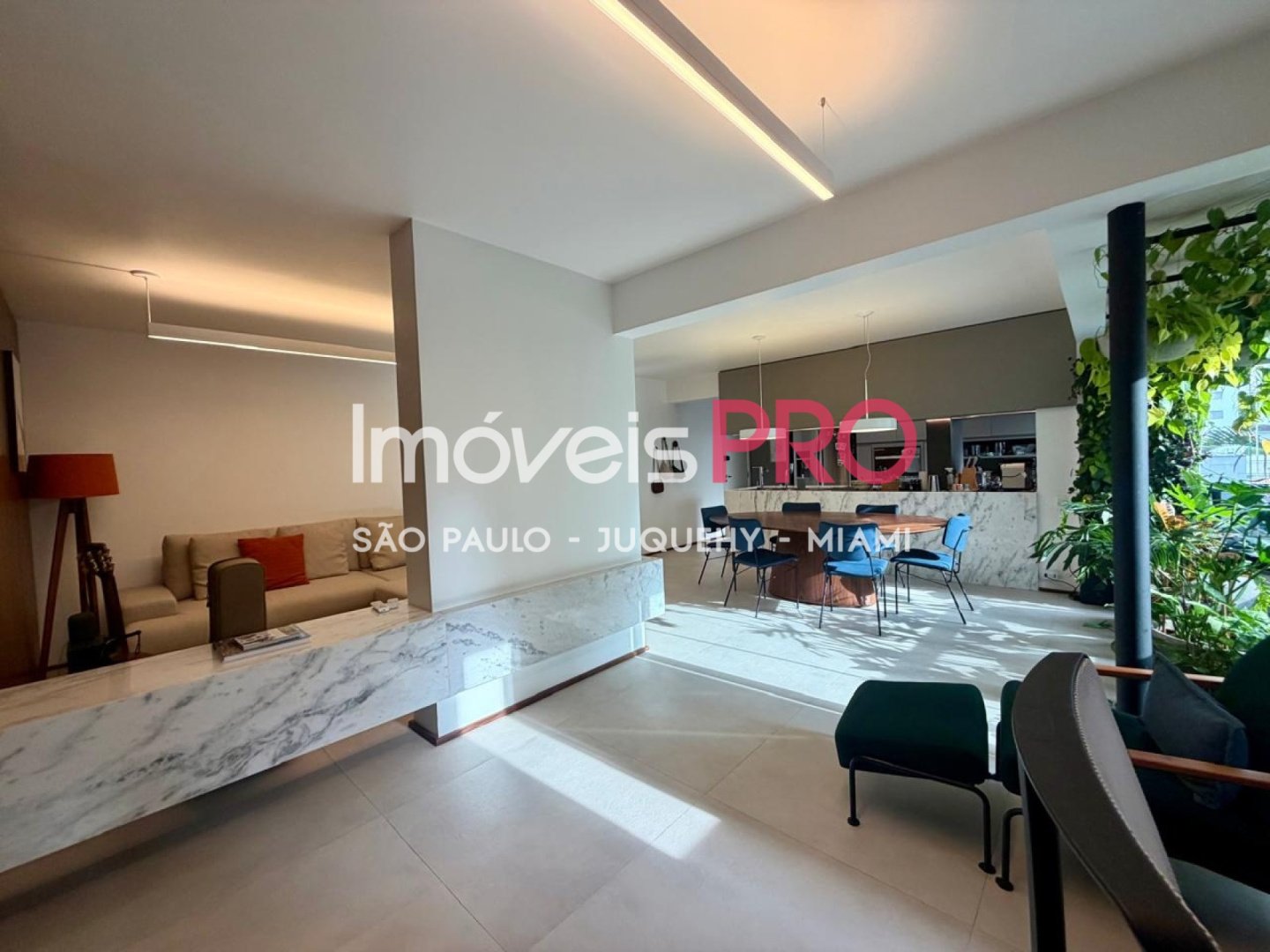 Foto :: https://assets.imoveispro.com.br/thumb/IP12537/apartamento-venda-moema_IP12537_11_1920x1080.jpg?