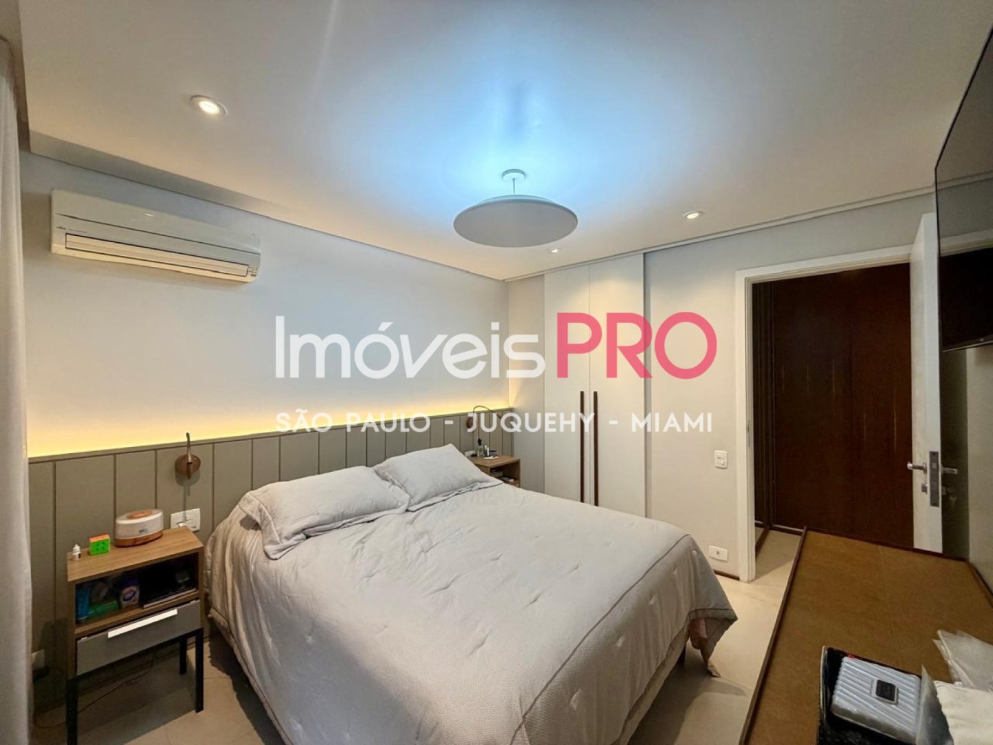 Foto :: IP12537