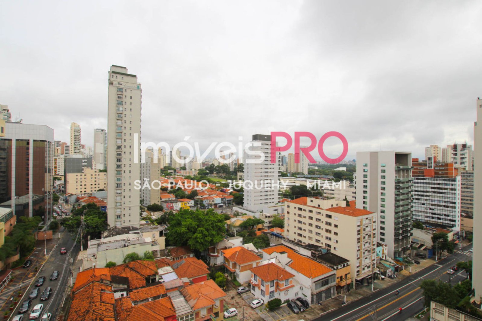 Foto :: IP13879