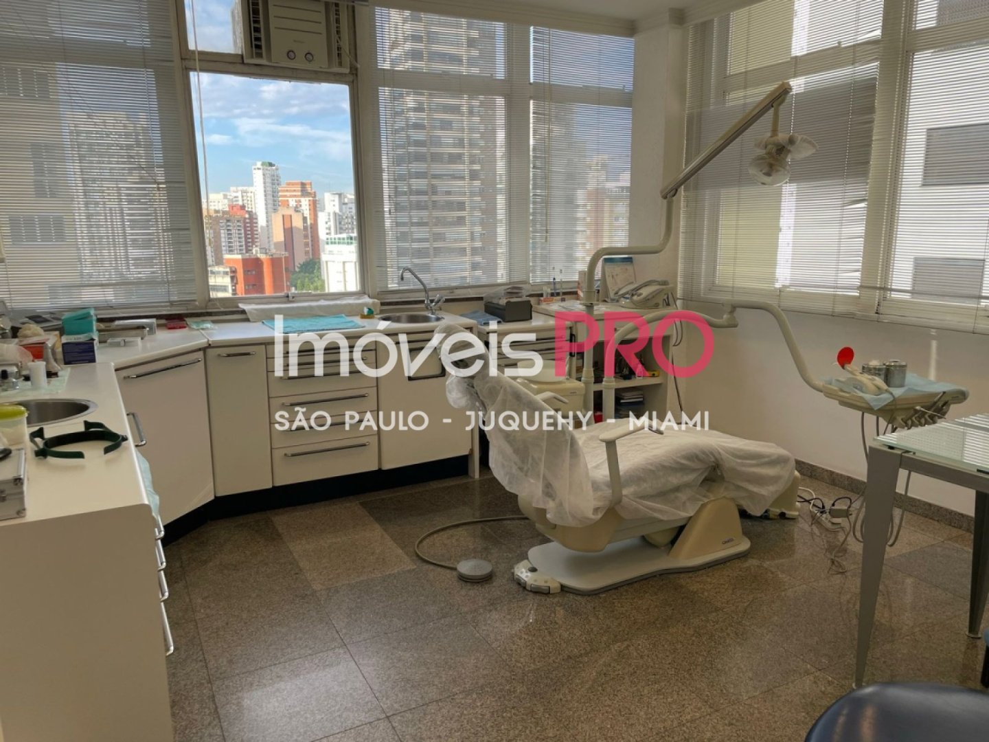 Conj. Comercial para Vender, Vila Nova Conceição | Cód: IP13993 — 