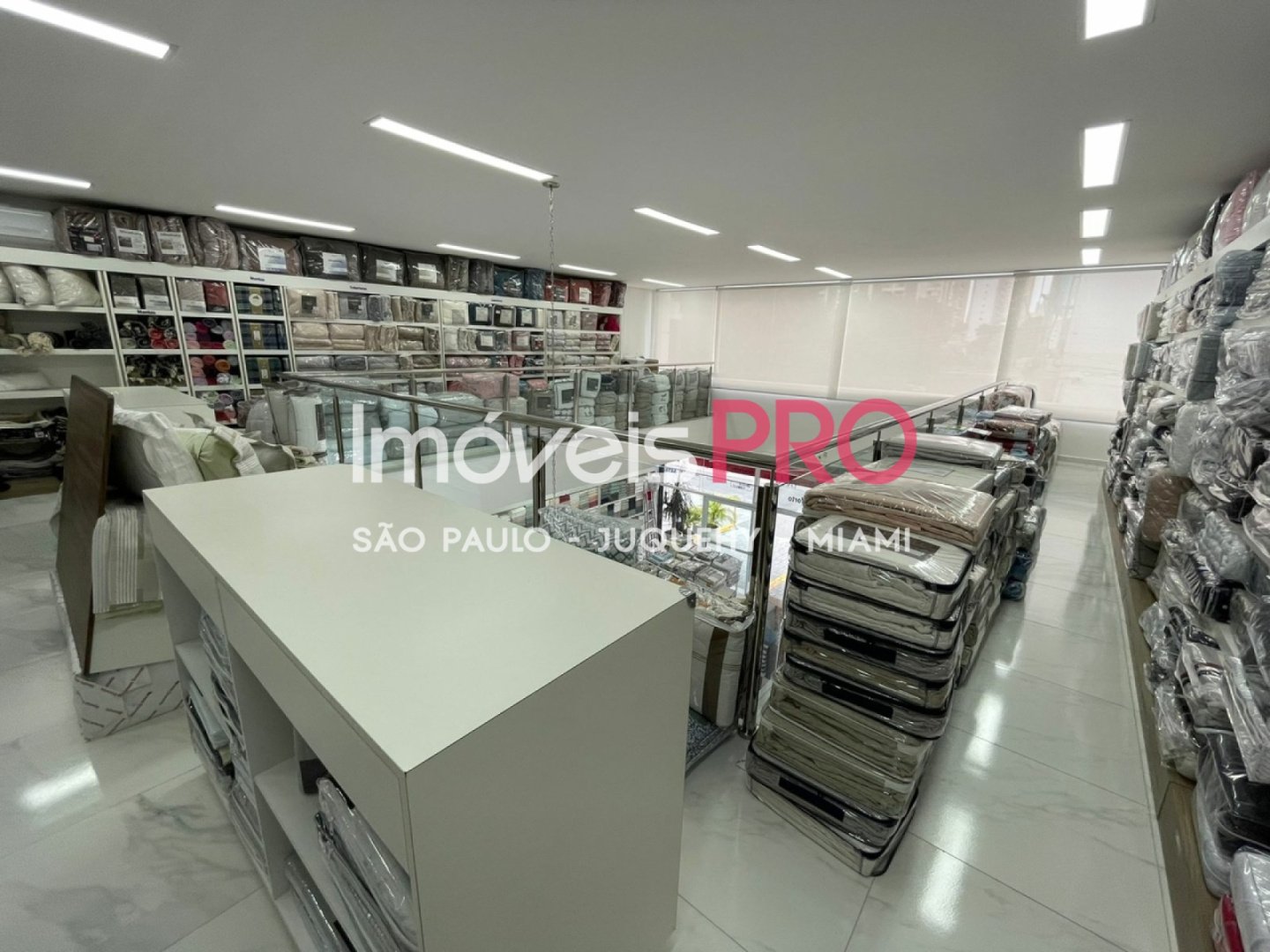 Foto :: https://assets.imoveispro.com.br/thumb/IP14296/loja-venda-moema_IP14296_11_1920x1080.jpg?