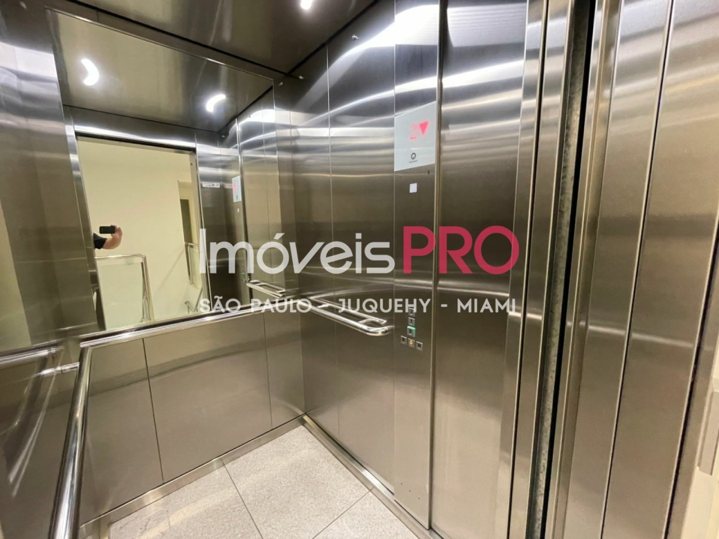 Foto :: https://assets.imoveispro.com.br/thumb/IP14296/loja-venda-moema_IP14296_17_1920x1080.jpg?