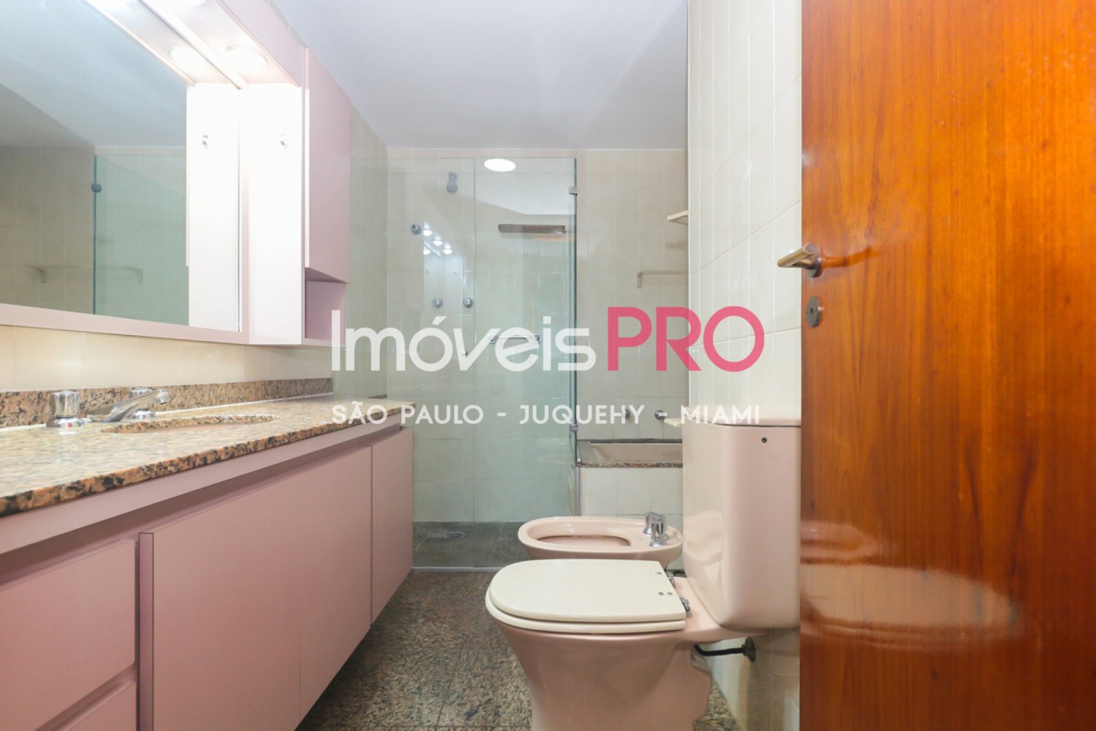 Foto :: https://assets.imoveispro.com.br/thumb/IP14349/apartamento-aluguel-brooklin_IP14349_17_1920x1080.jpg?