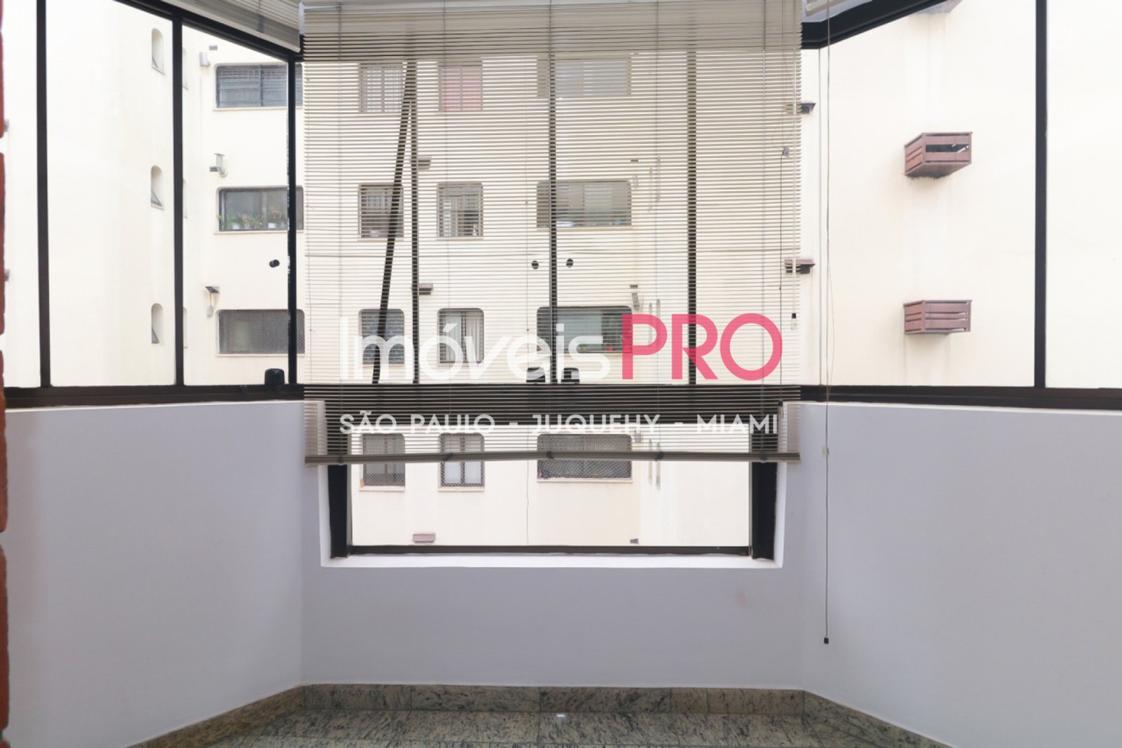 Foto :: https://assets.imoveispro.com.br/thumb/IP14349/apartamento-aluguel-brooklin_IP14349_23_1920x1080.jpg?