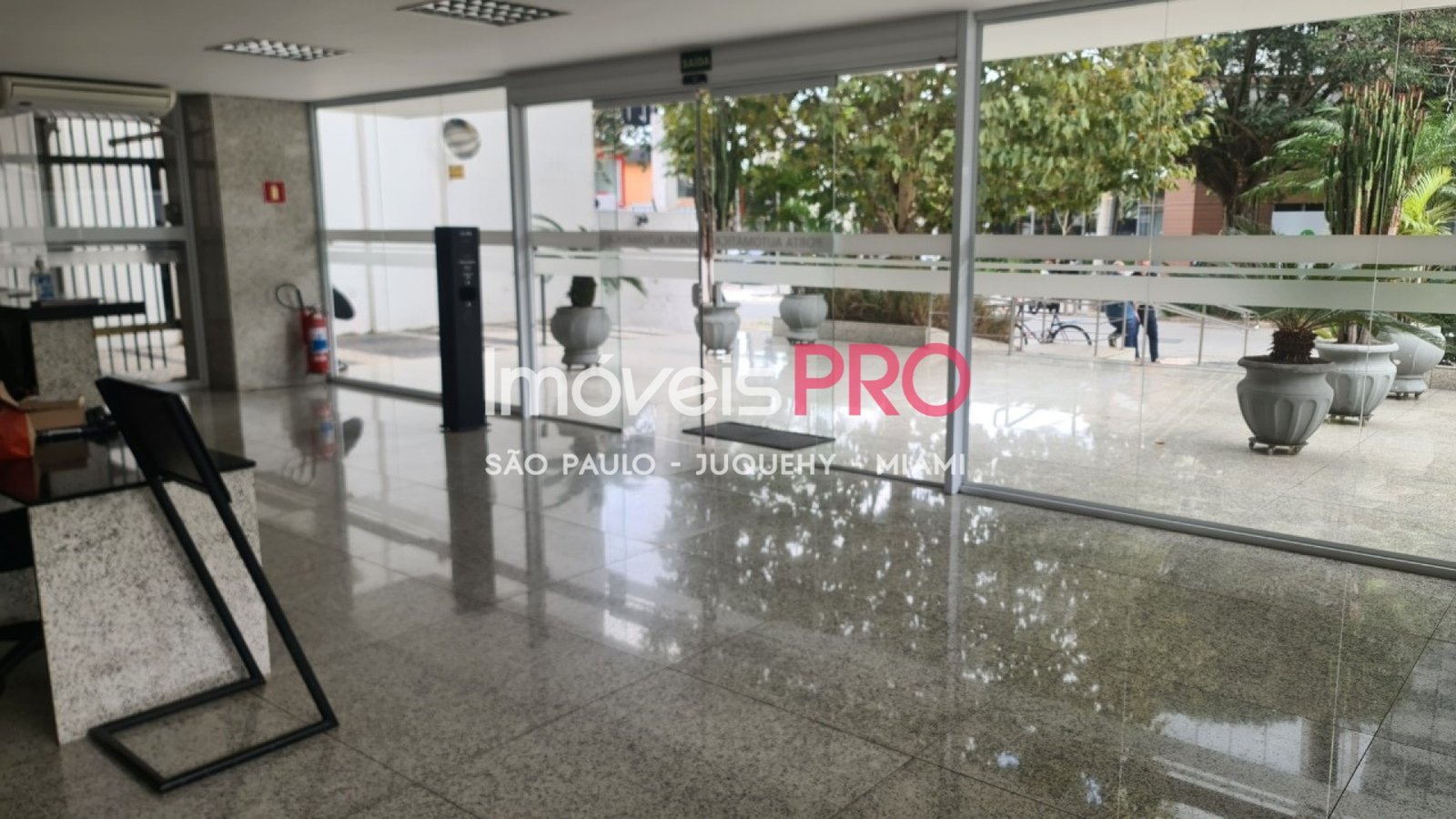 Conj. Comercial para Vender, Jardim Paulistano | Cód: IP15092 — 
