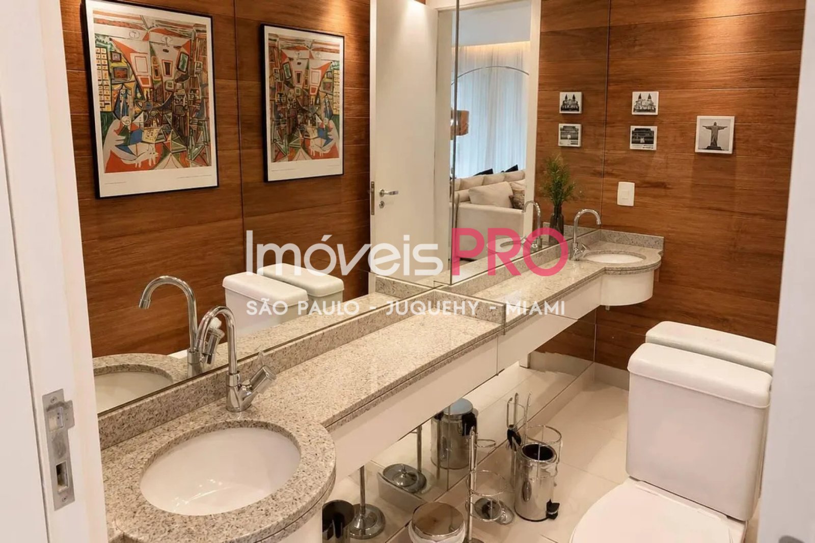 Foto :: IP15909