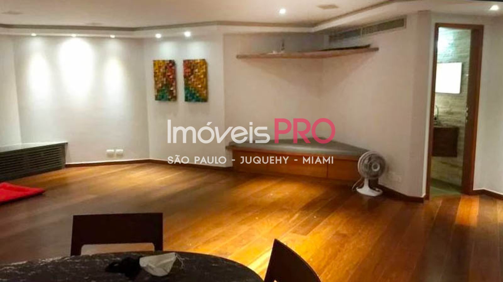 Foto :: IP16284
