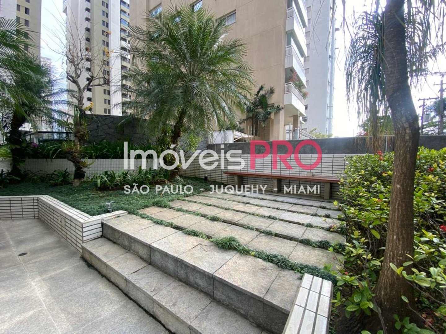 Foto :: https://assets.imoveispro.com.br/thumb/IP16284/apartamento-venda-brooklin_IP16284_17_1920x1080.jpg?
