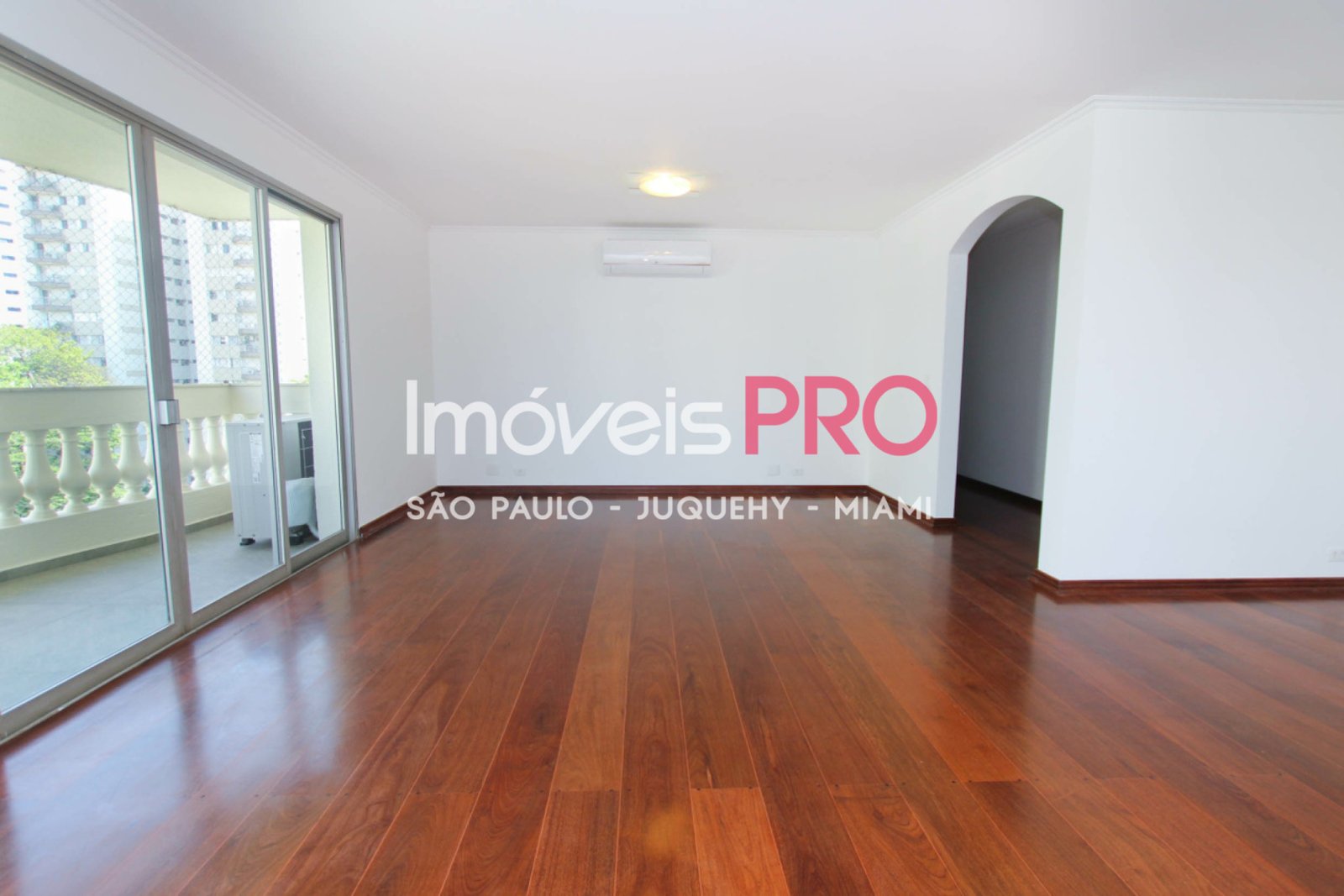 Apartamento de 4 quartos, 209 m², à venda em Campo Belo, R$ 2,28 mi — foto 2 de 32