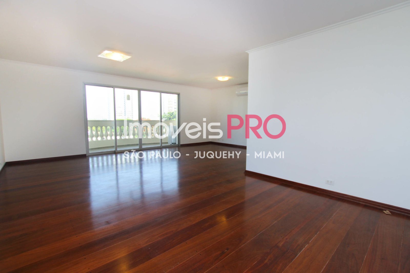 Apartamento de 4 quartos, 209 m², à venda em Campo Belo, R$ 2,28 mi — foto 3 de 32