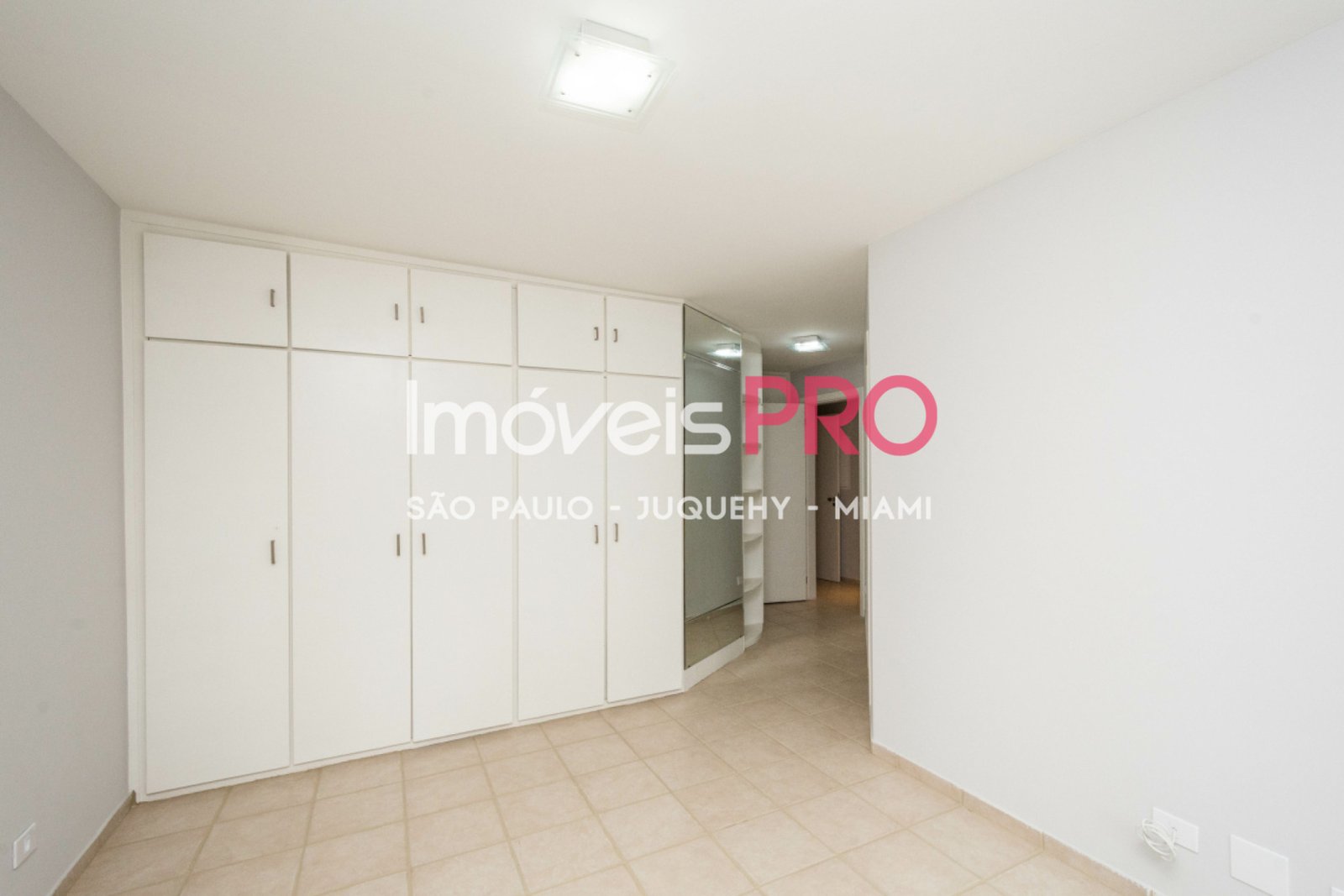 Foto :: IP16856