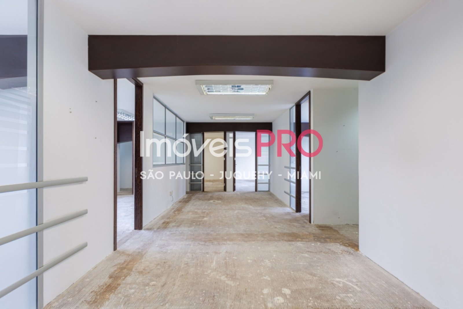Foto :: https://assets.imoveispro.com.br/thumb/IP17120/conj-comercial-venda-brooklin_IP17120_11_1920x1080.jpg?