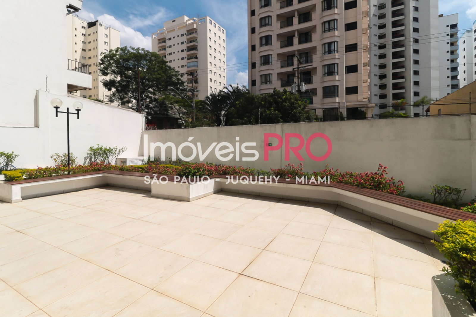 Foto :: https://assets.imoveispro.com.br/thumb/IP17162/apartamento-venda-moema-indios_IP17162_29_1920x1080.jpg?
