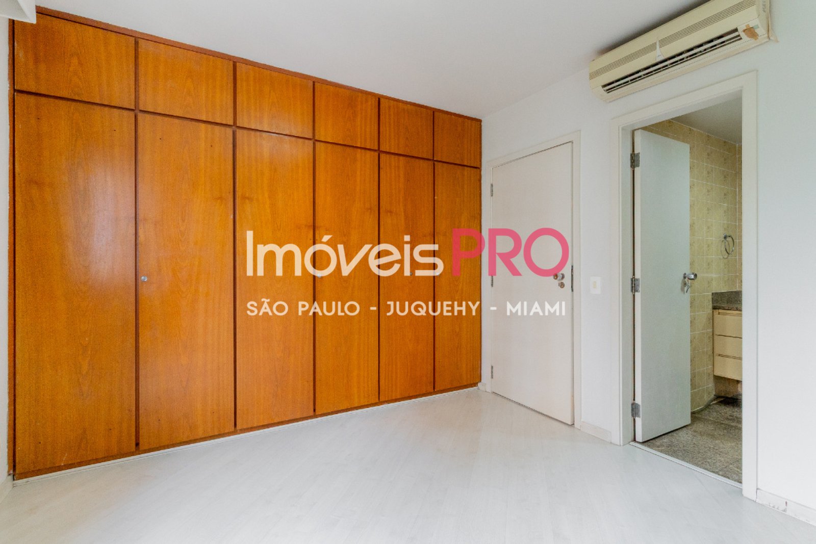 Apartamento de 3 quartos, 126 m², à venda em Moema Pássaros, R$ 1,7 mi — foto 10 de 32