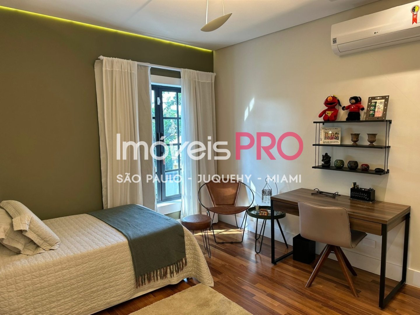 Foto :: https://assets.imoveispro.com.br/thumb/IP17467/sobrado-venda-planalto-paulista_IP17467_11_1920x1080.jpg?