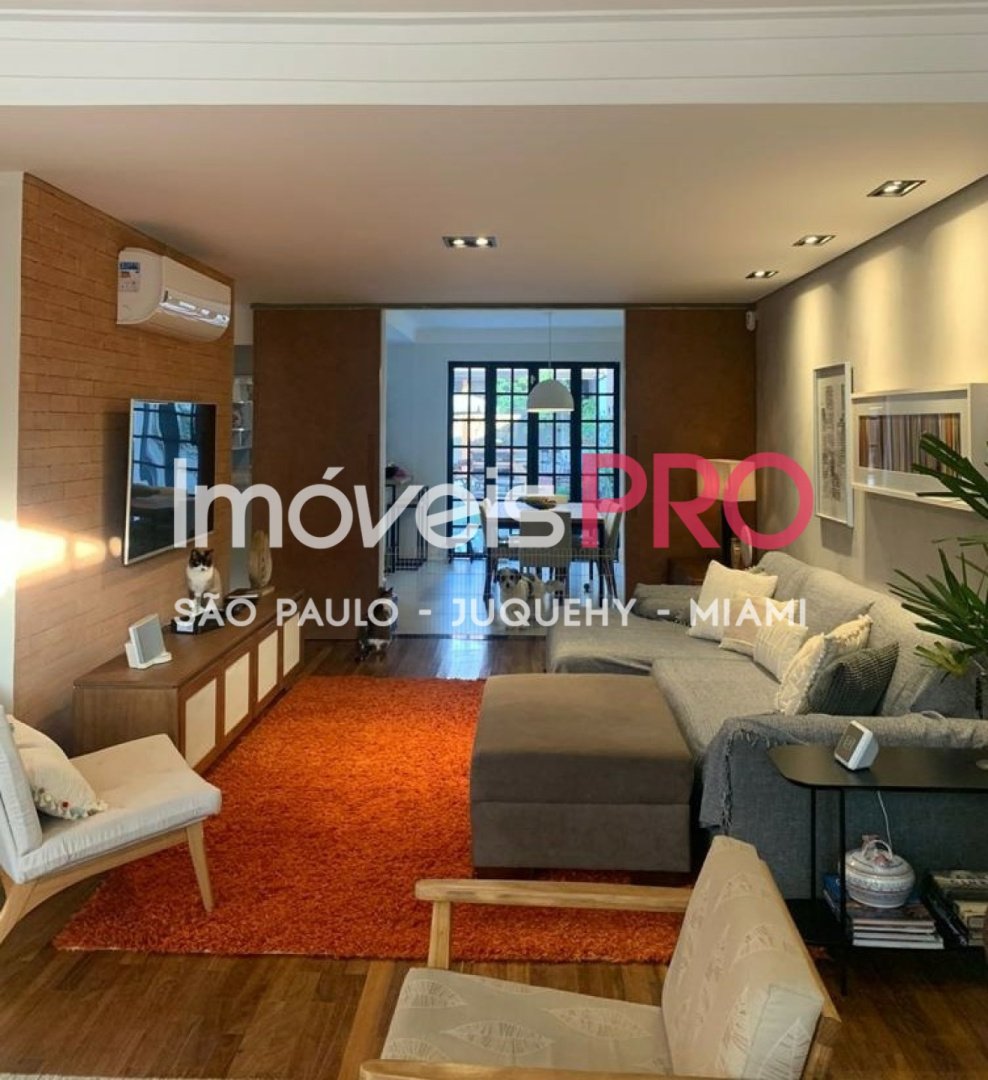 Foto :: IP17467