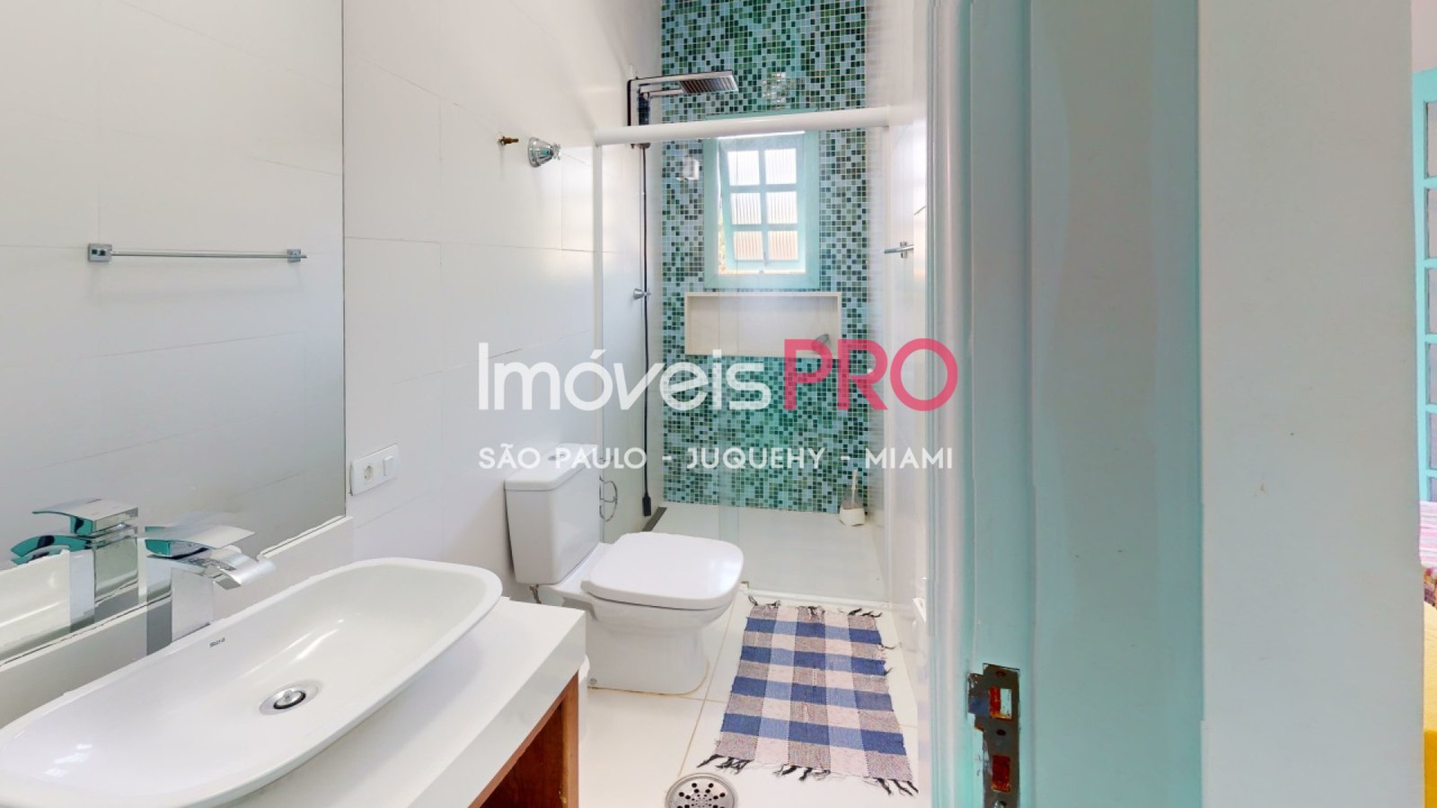 Foto :: https://assets.imoveispro.com.br/thumb/IP1763/sobrado-venda-praia-de-juquehy_IP1763_41_1920x1080.jpg?