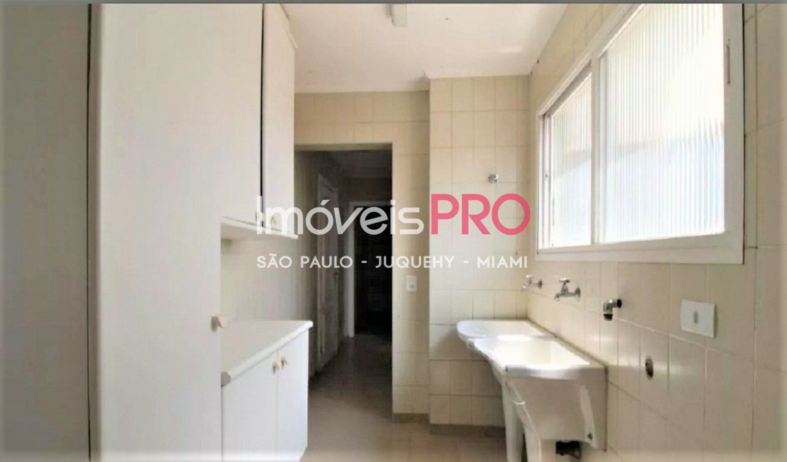 Foto :: IP17661