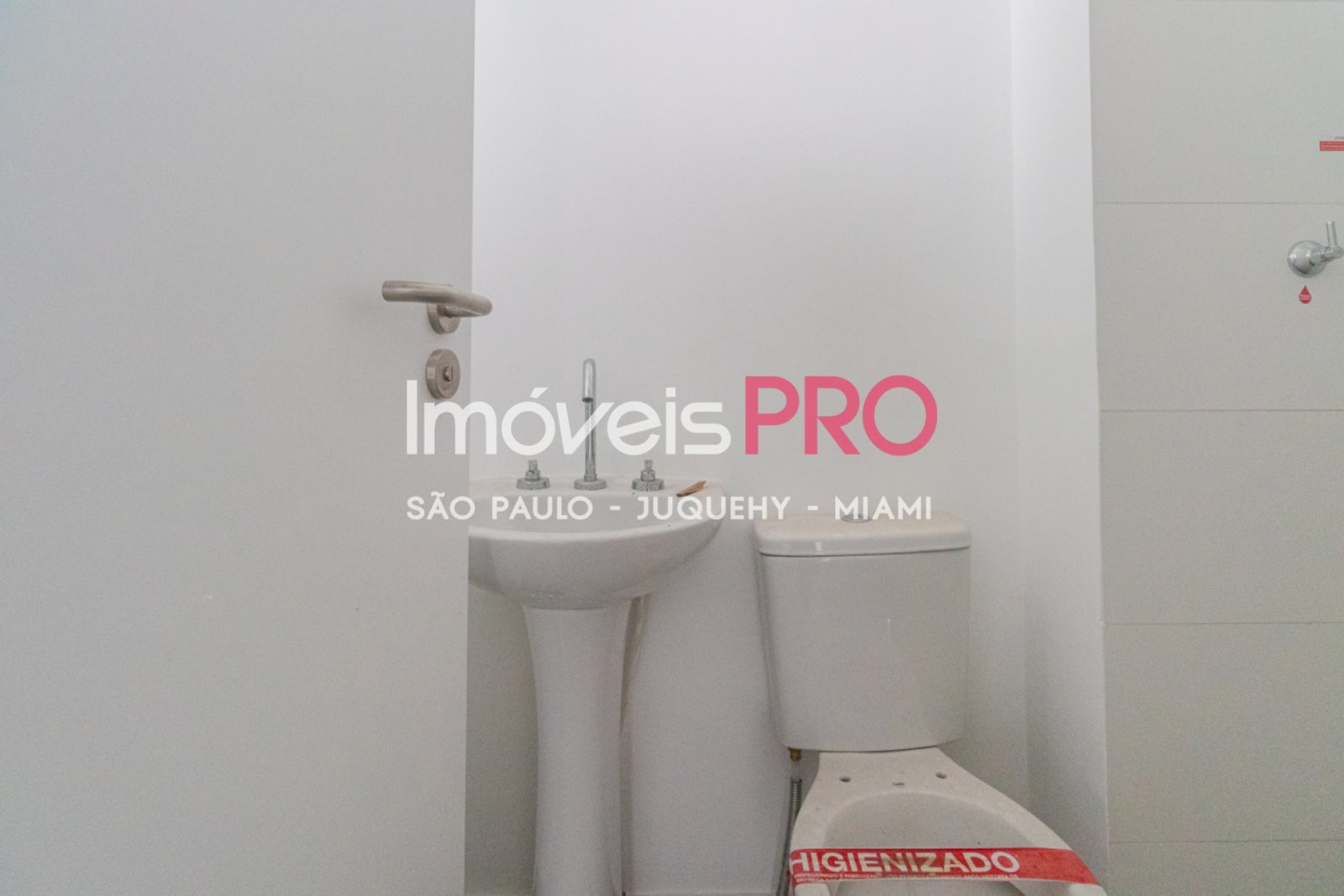 Foto :: IP17686