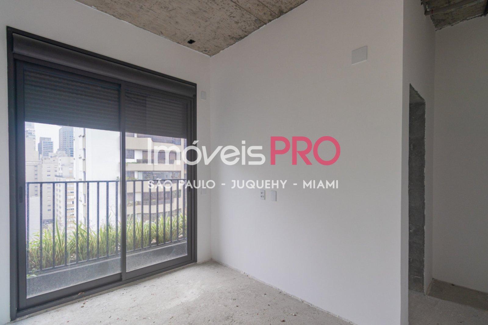 Foto :: https://assets.imoveispro.com.br/thumb/IP17686/cobertura-venda-jardim-paulista_IP17686_35_1920x1080.jpg?