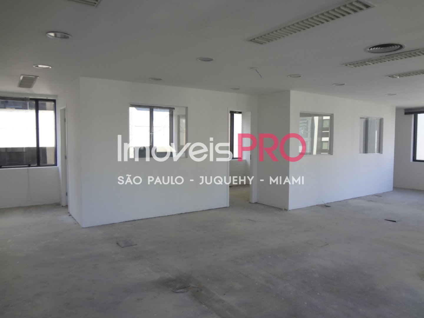 Foto :: https://assets.imoveispro.com.br/thumb/IP17777/conj-comercial-aluguel-brooklin_IP17777_11_1920x1080.jpg?1775586157