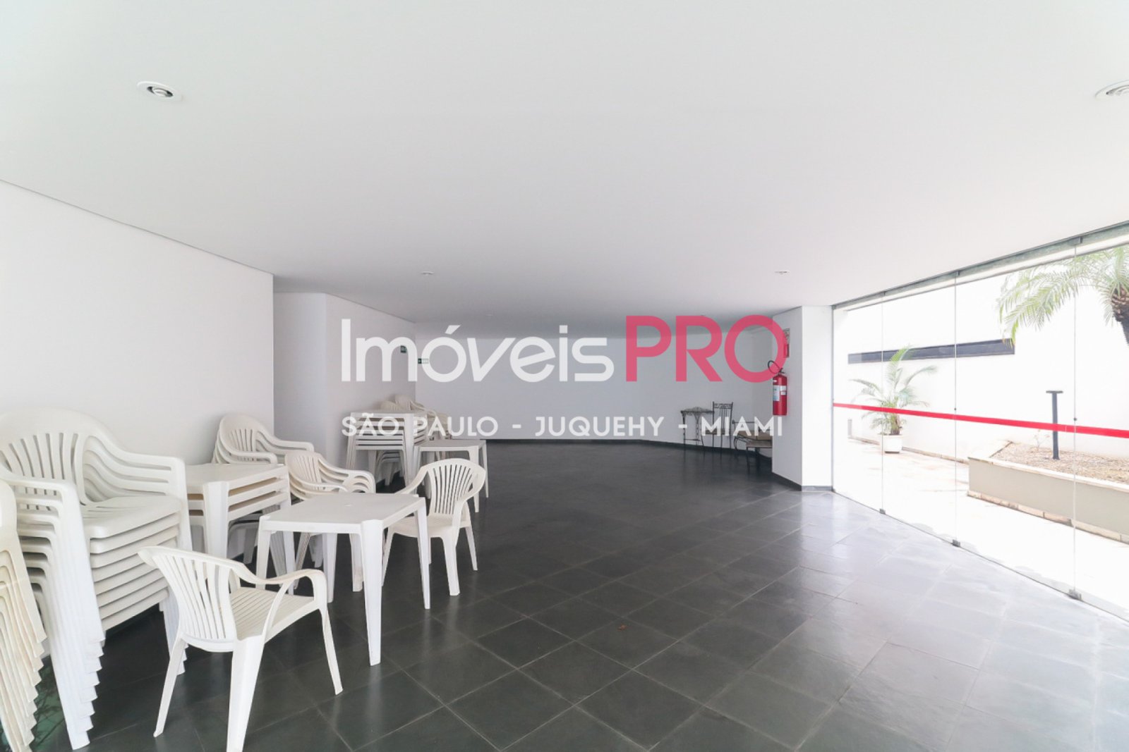 Foto :: https://assets.imoveispro.com.br/thumb/IP17826/apartamento-venda-moema_IP17826_17_1920x1080.jpg?