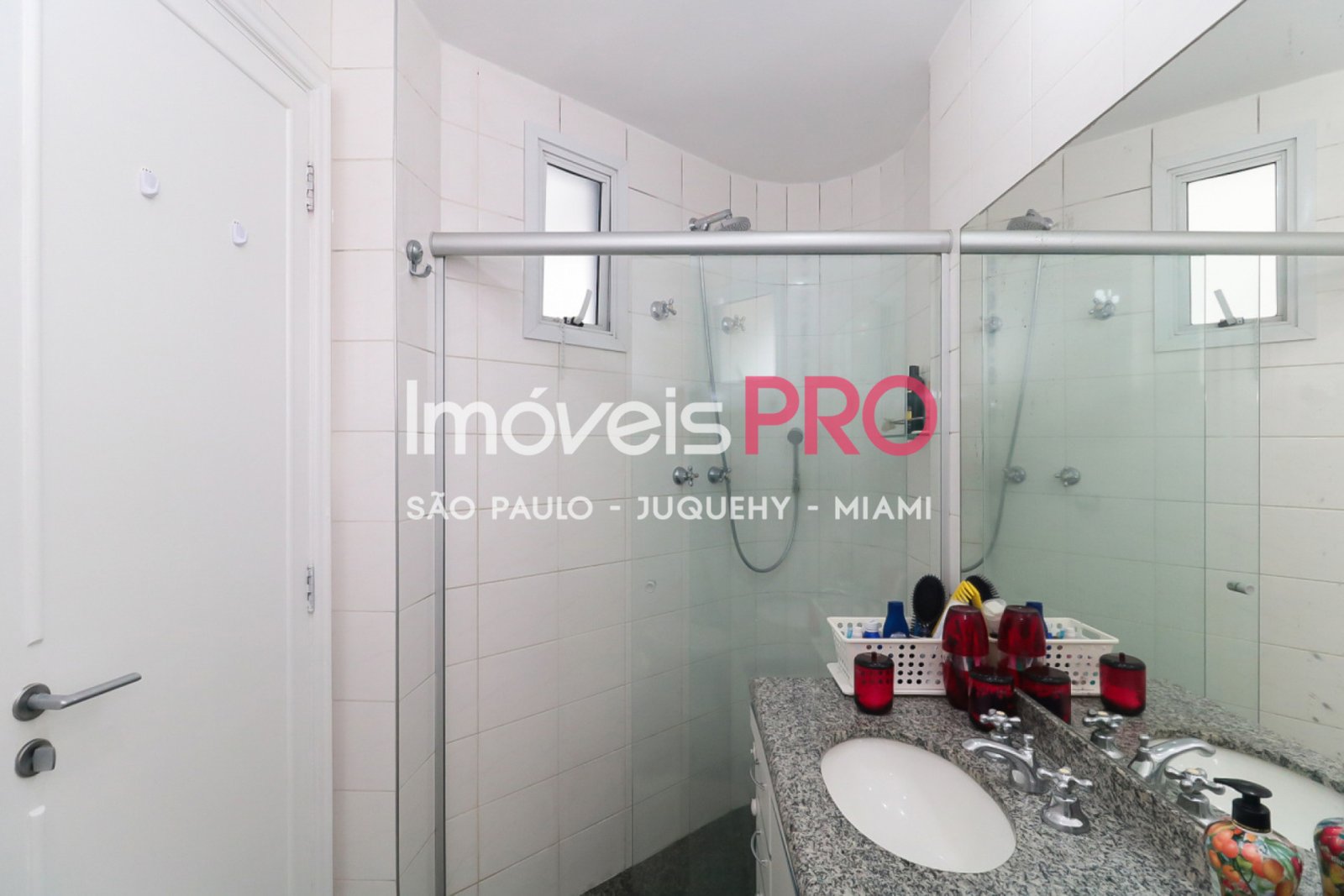 Foto :: IP18447