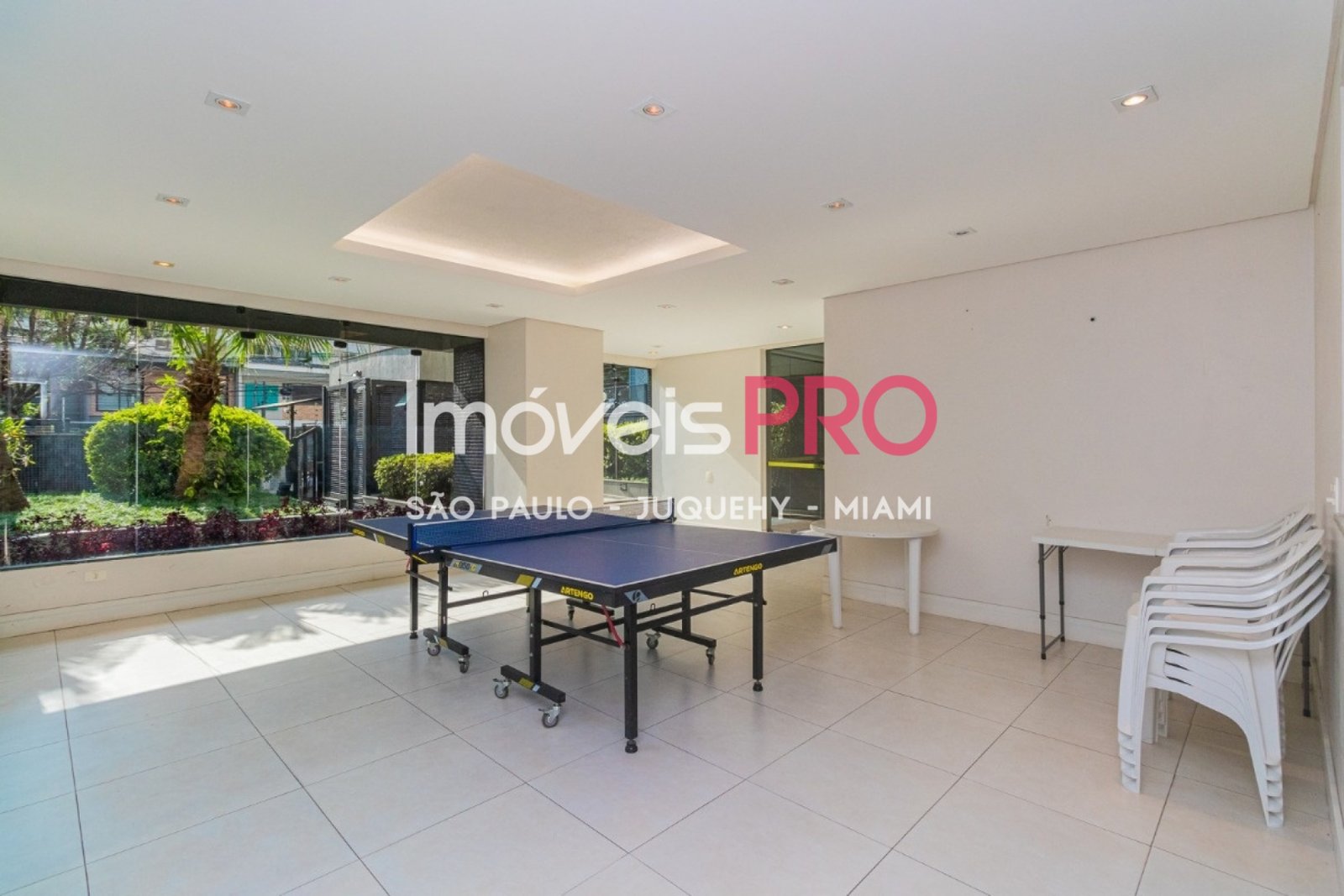 Foto :: https://assets.imoveispro.com.br/thumb/IP18461/apartamento-venda-moema-passaros_IP18461_29_1920x1080.jpg?