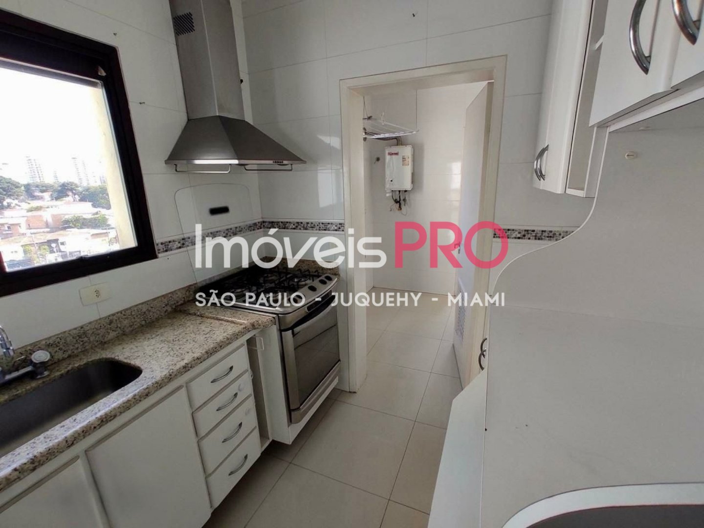 Foto :: https://assets.imoveispro.com.br/thumb/IP18750/apartamento-venda-campo-belo_IP18750_17_1920x1080.jpg?