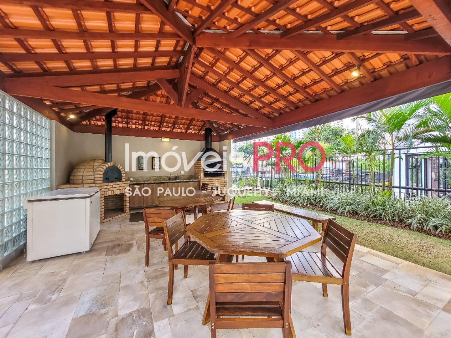 Foto :: https://assets.imoveispro.com.br/thumb/IP18854/apartamento-venda-saude_IP18854_23_1920x1080.jpg?