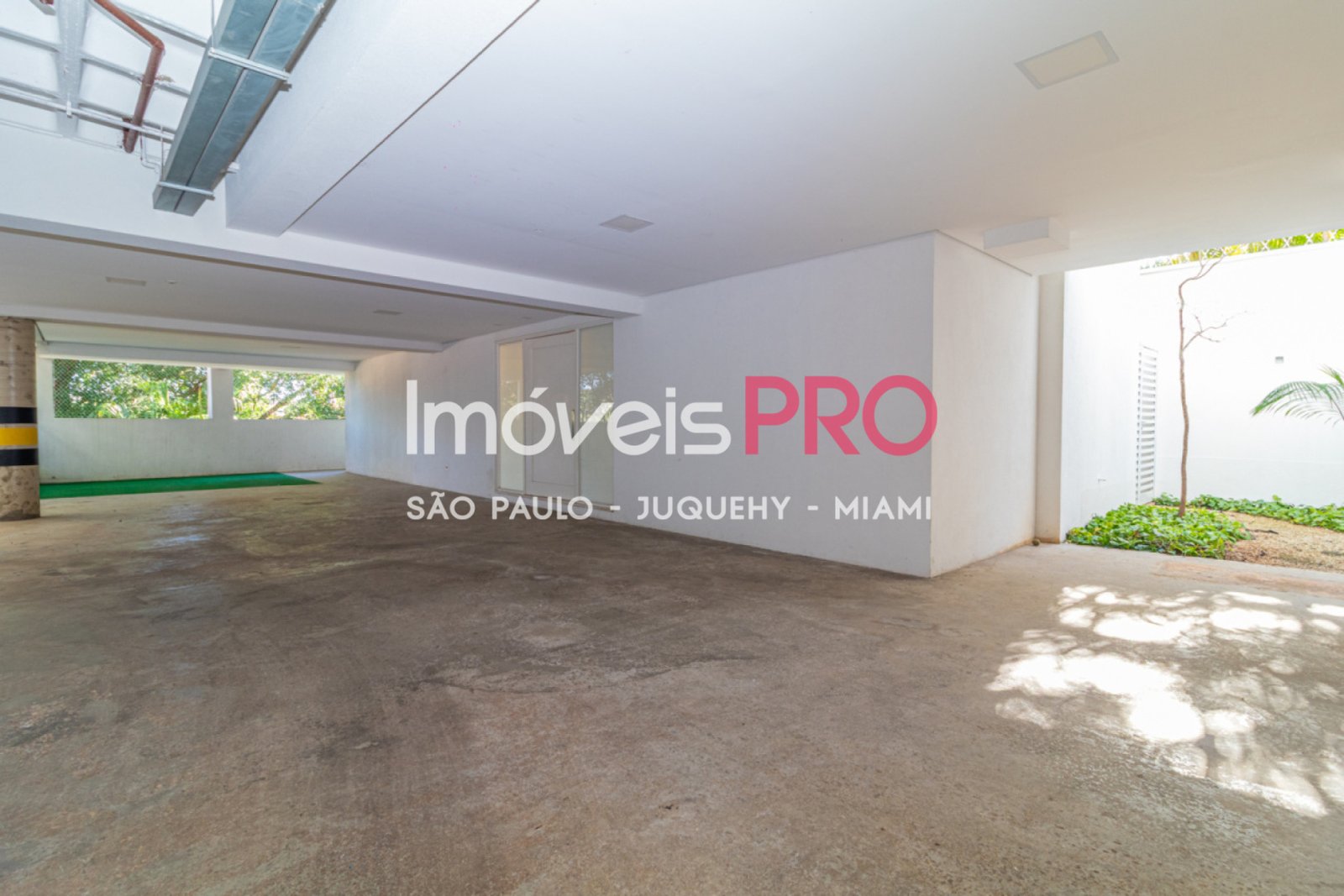 Foto :: IP18857