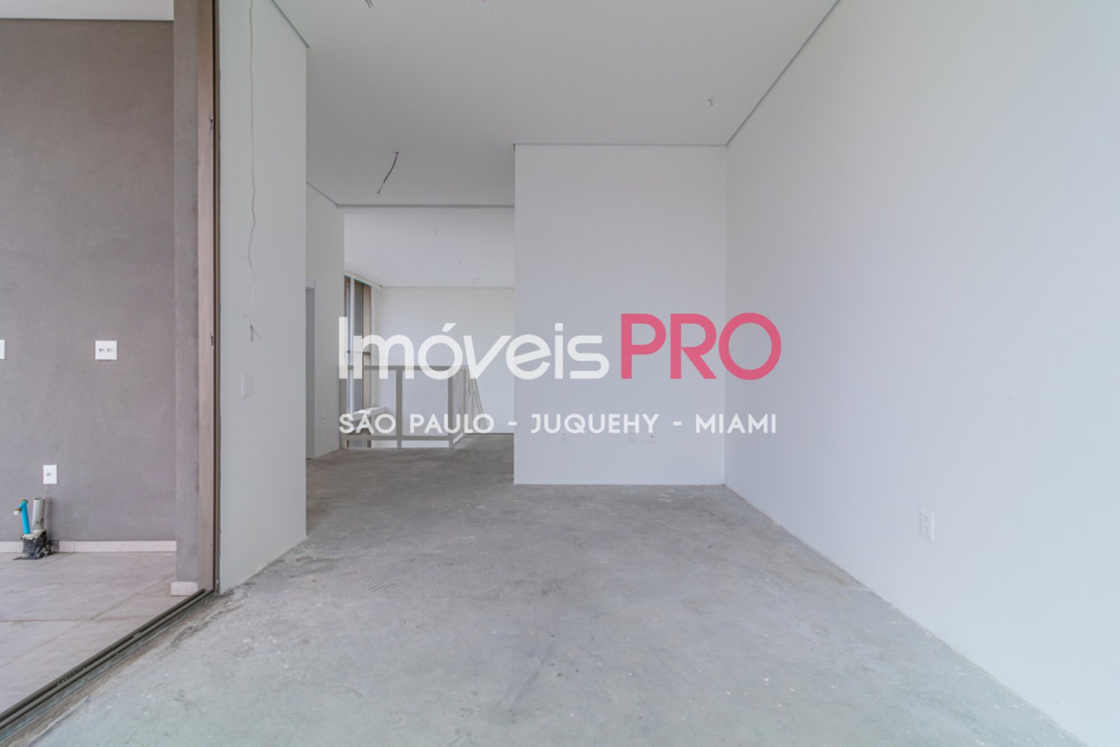 Foto :: IP18933