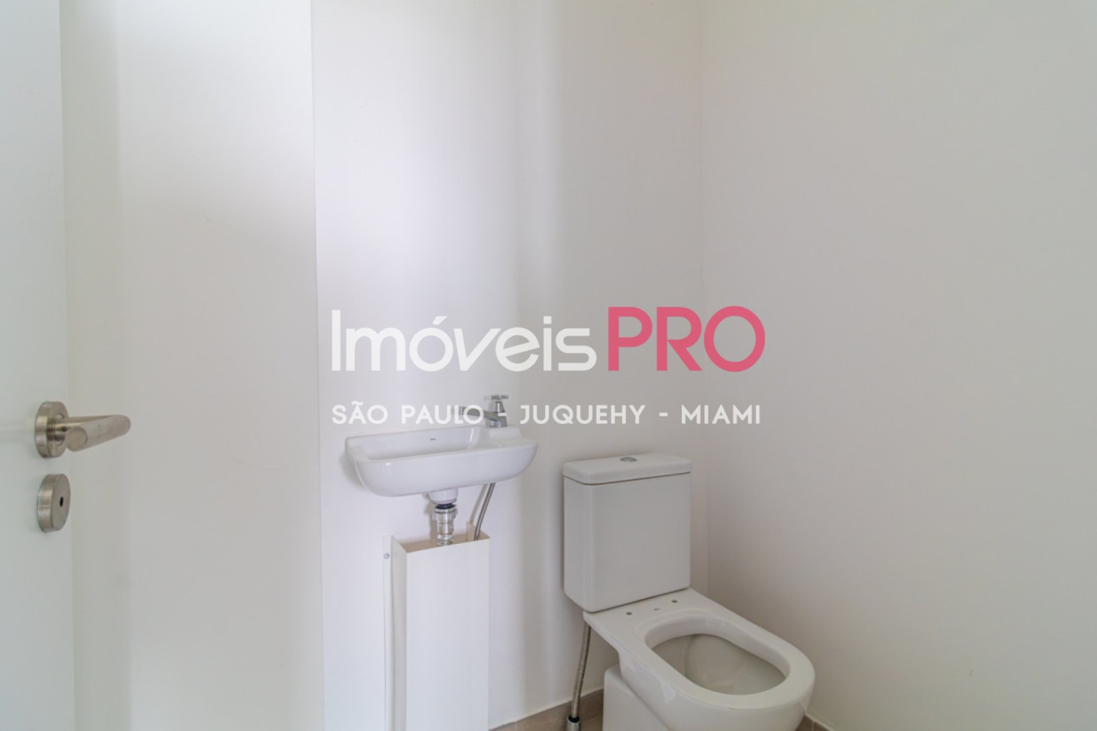 Foto :: IP18933