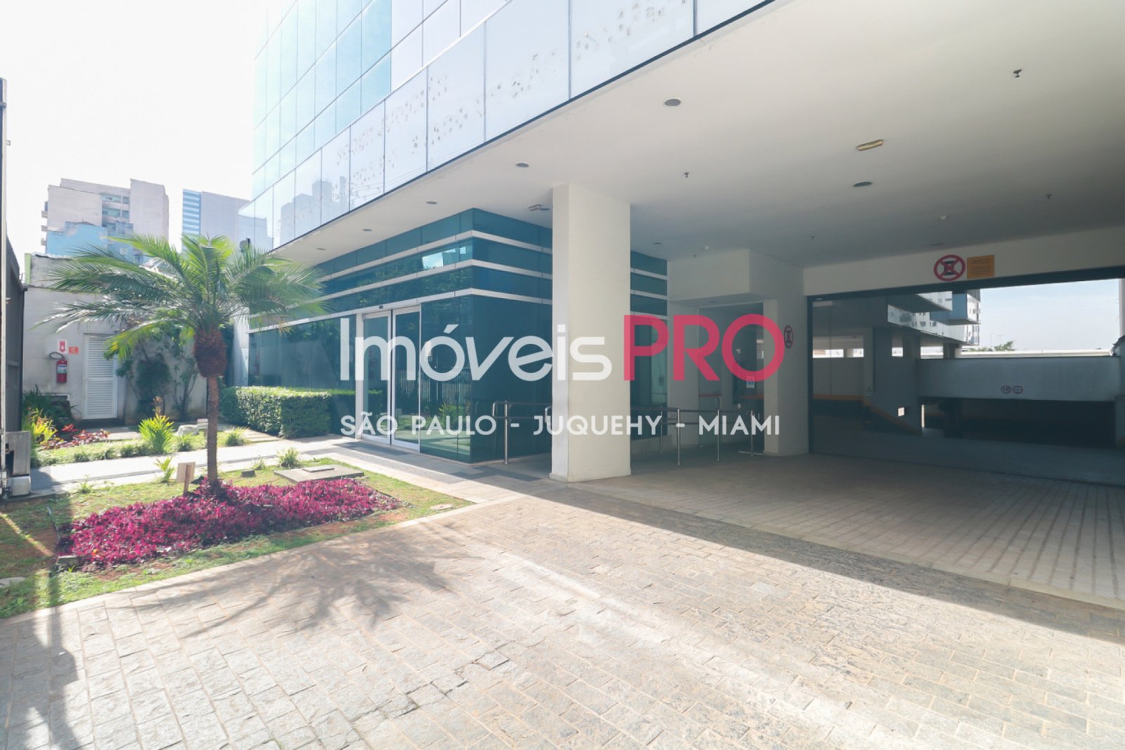 Prédio, 4.301 m², à venda em Liberdade — foto 1 de 30