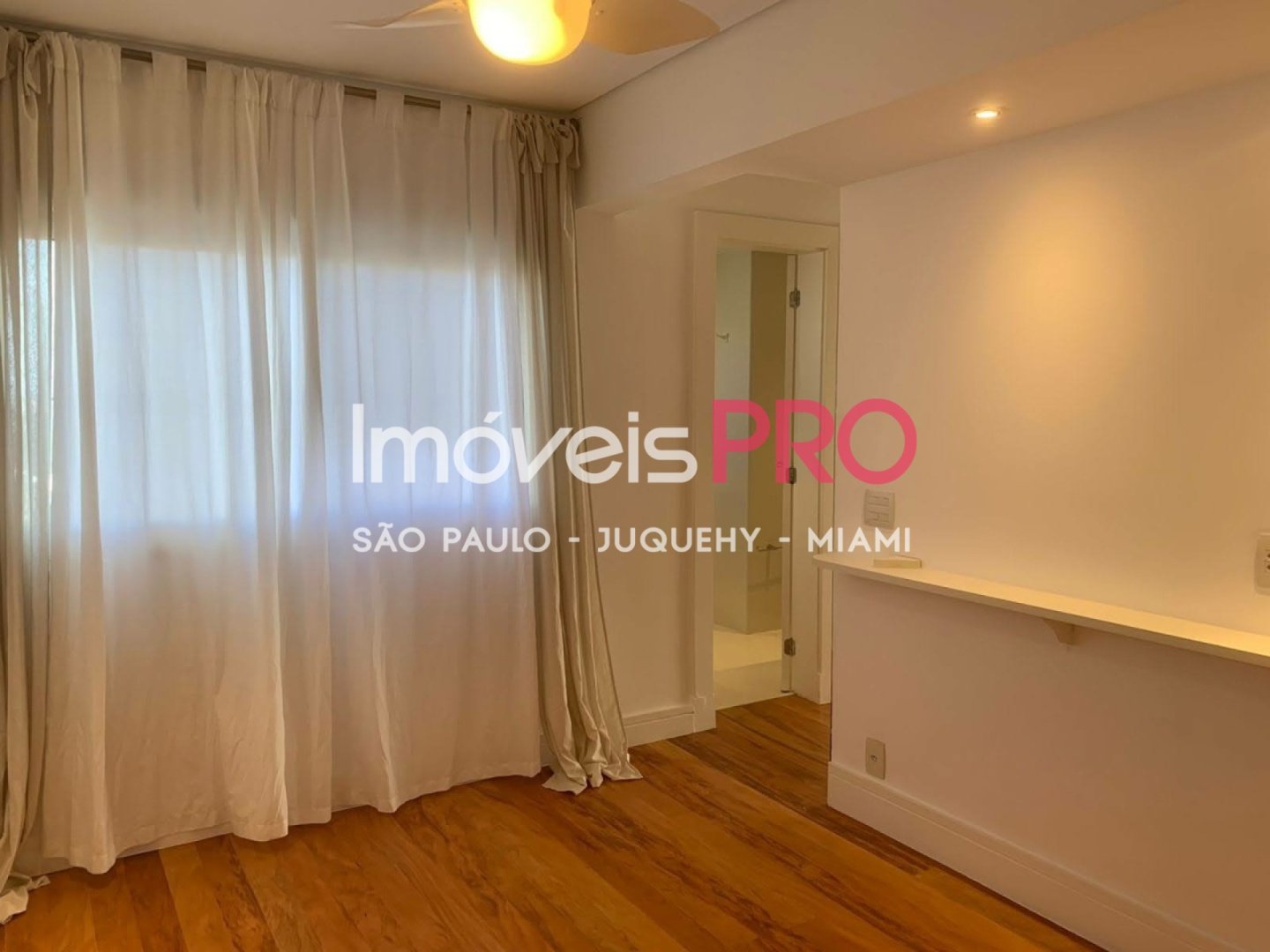 Foto :: https://assets.imoveispro.com.br/thumb/IP19052/cobertura-venda-granja-julieta_IP19052_17_1920x1080.jpg?