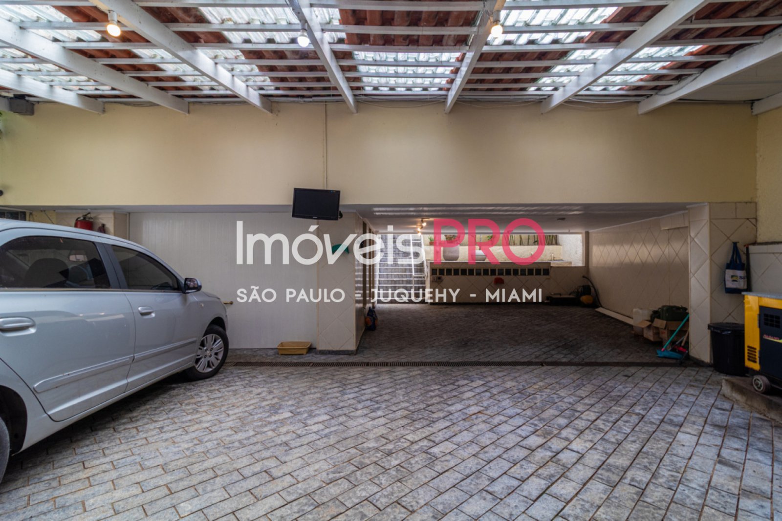 Foto :: https://assets.imoveispro.com.br/thumb/IP19222/sobrado-venda-jardim-marajoara_IP19222_83_1920x1080.jpg?