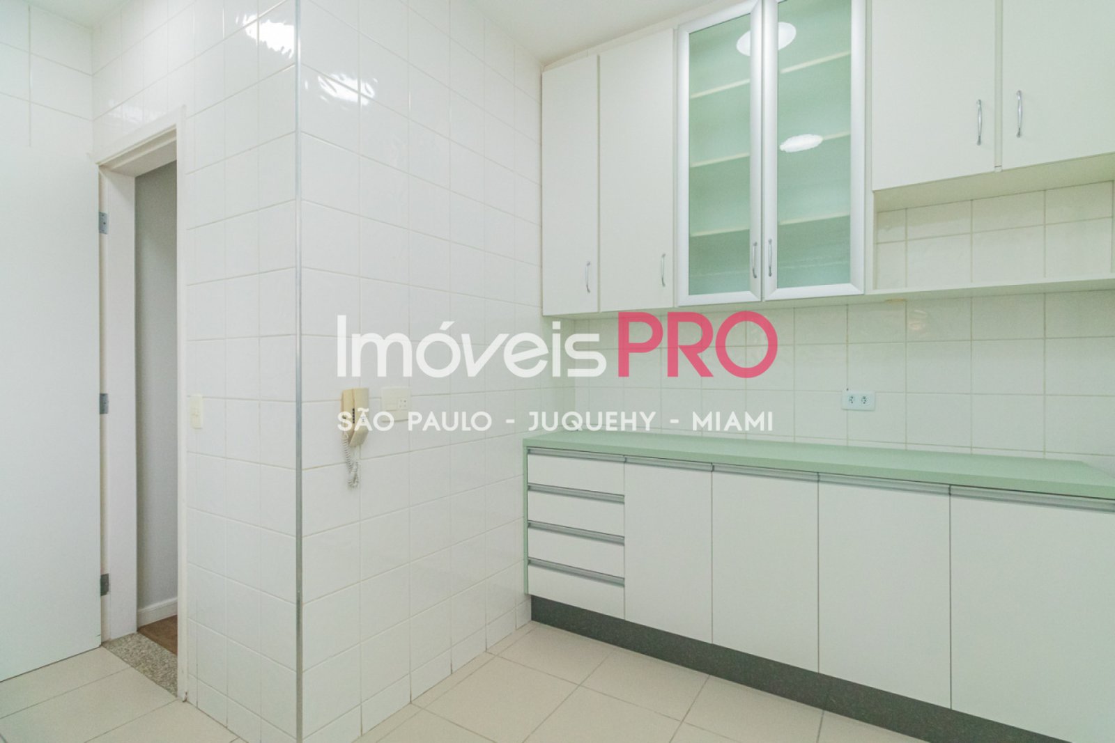 Foto :: IP19390