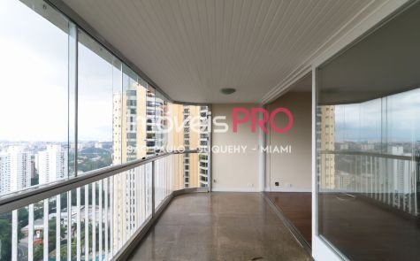 Apartamento de 4 quartos para alugar em Morumbi, 210 m² — Ref. IP19430