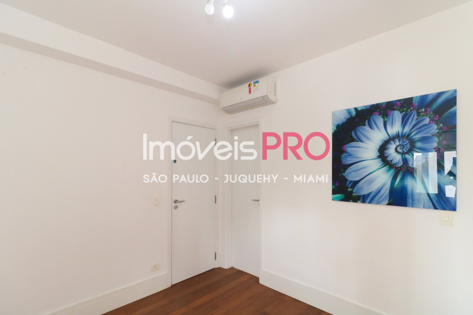 Foto :: https://assets.imoveispro.com.br/thumb/IP19540/apartamento-aluguel-vila-olimpia_IP19540_11_1920x1080.jpg?