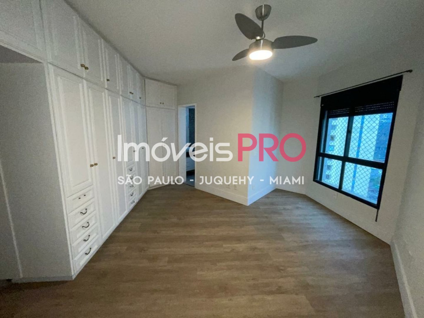 Apartamento de 4 quartos, 176 m², à venda em Vila Nova Conceição — foto 6 de 22
