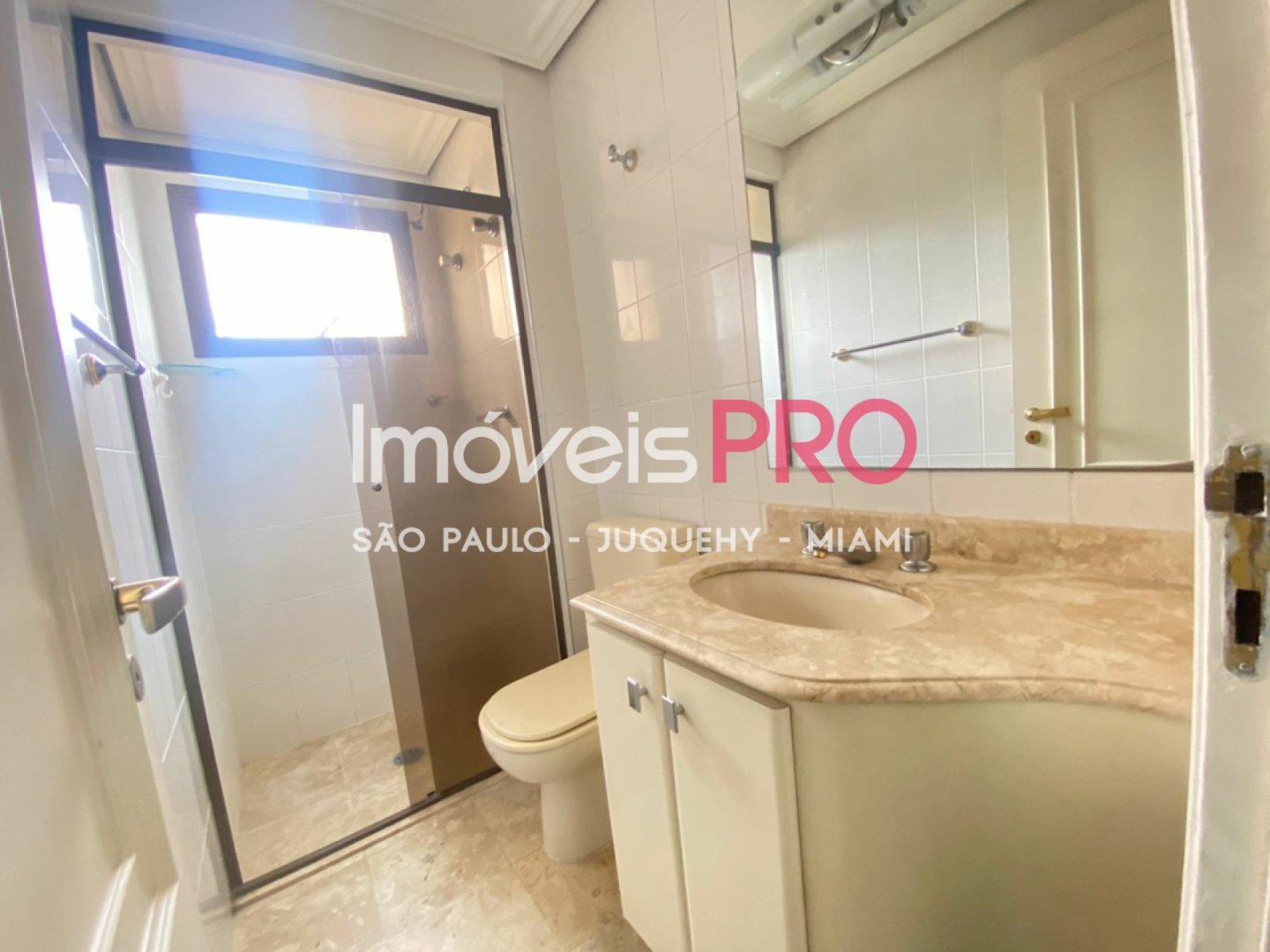 Foto :: https://assets.imoveispro.com.br/thumb/IP19622/apartamento-venda-brooklin_IP19622_11_1920x1080.jpg?