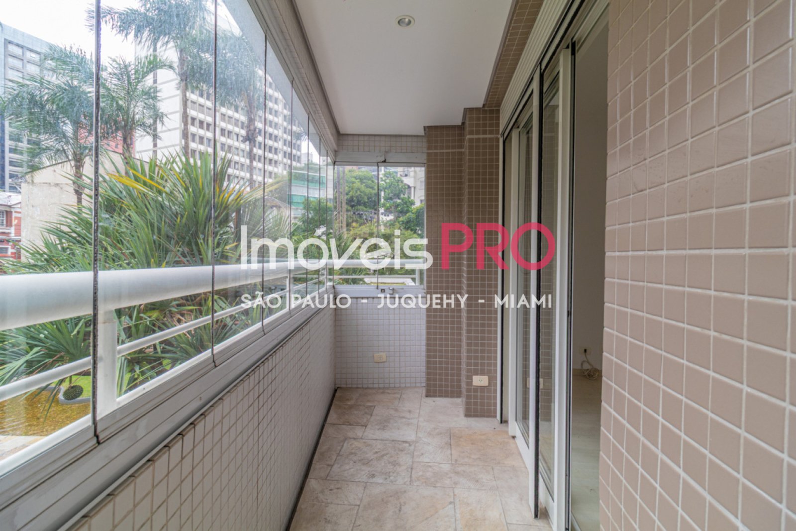 Foto :: https://assets.imoveispro.com.br/thumb/IP19692/apartamento-venda-paraiso_IP19692_23_1920x1080.jpg?